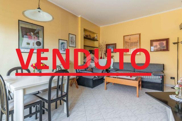 3-room flat in Via Marzabotto 7, Buccinasco - Photo 1