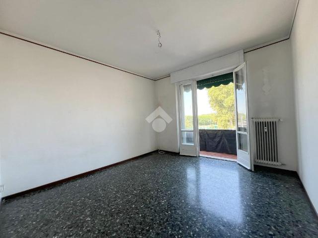 2-room flat in Piazzale di Porta Cerese, Mantova - Photo 1