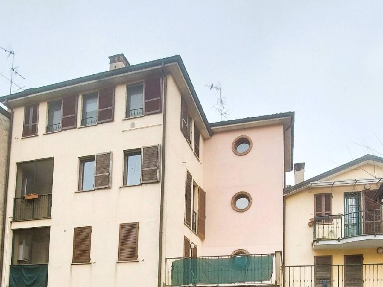 Appartamento in vendita a Binasco