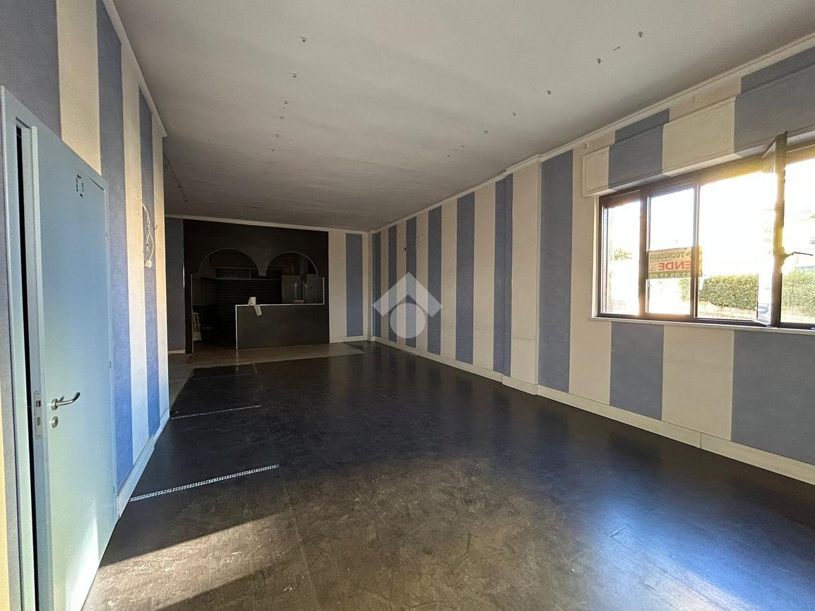 Magazzino in Via Fontanelle 1, Corigliano-Rossano, {3} - Foto 1
