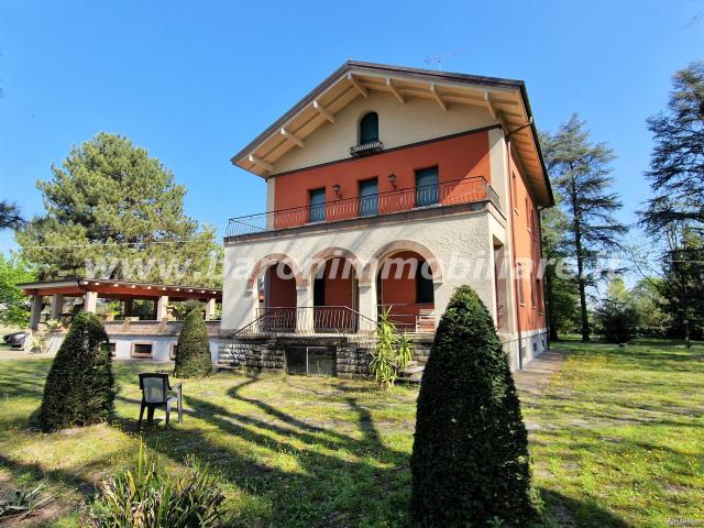 Mansion in Via M.E. Lepido N.206, Bologna - Photo 1