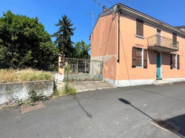 Casa indipendente in Via S. Martino della Battaglia 4, Pizzighettone - Foto 1