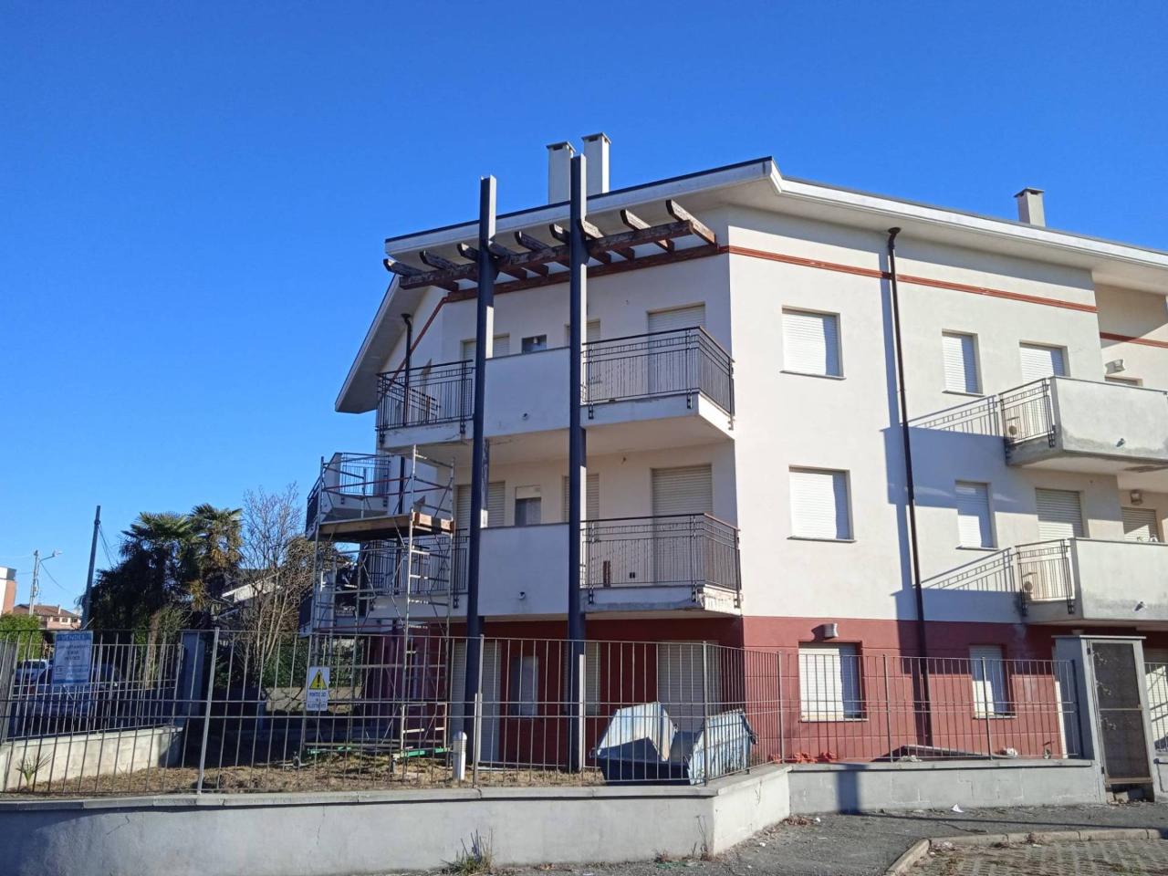 Magazzino in Via Guglielmo Marconi 14, Mozzate, {3} - Foto 1