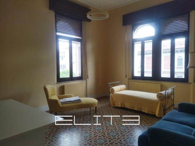 4-room flat in {3}, Viale della Vittoria - Photo 1