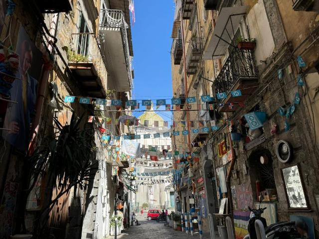 3-room flat in Vico Lammatari 56, Napoli - Photo 1