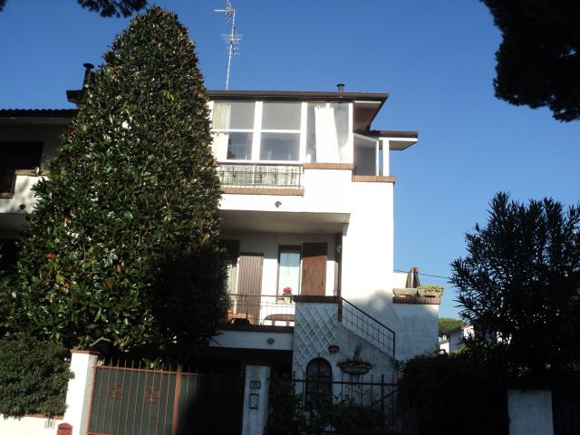 Terraced house in Via Caravaggio 17, Comacchio - Photo 1