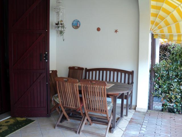 Terraced house in Via Renata di Francia, Comacchio - Photo 1