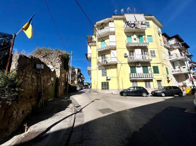 One-room flat in Via Aldo Chiocchia 15, Napoli - Photo 1