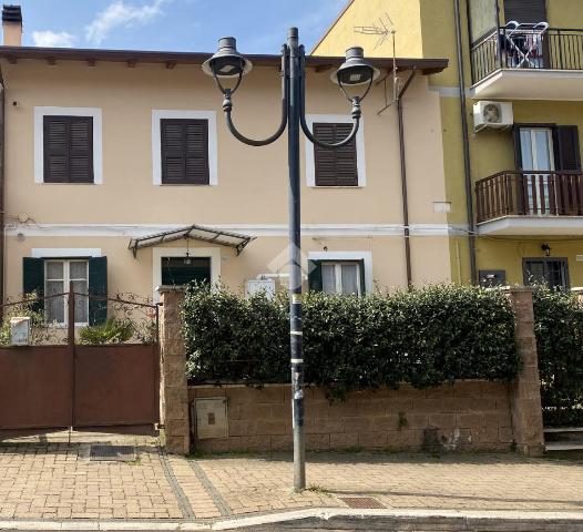 3-room flat in Via Filippo Corridoni 346, San Cesareo - Photo 1