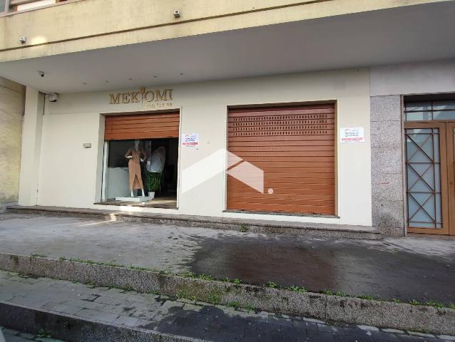 Shop in Via Fosso dei Leoni 6, Somma Vesuviana - Photo 1