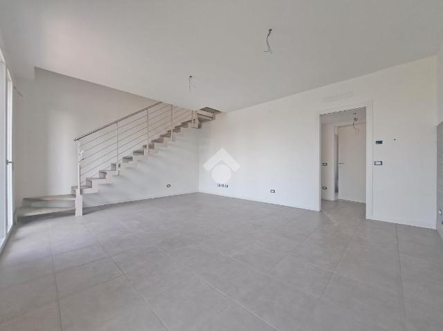 3-room flat in Via Giacomo Zanella 2, Truccazzano - Photo 1