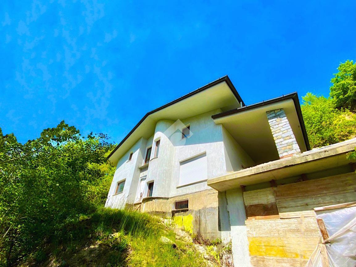 Villa in vendita a Roisan