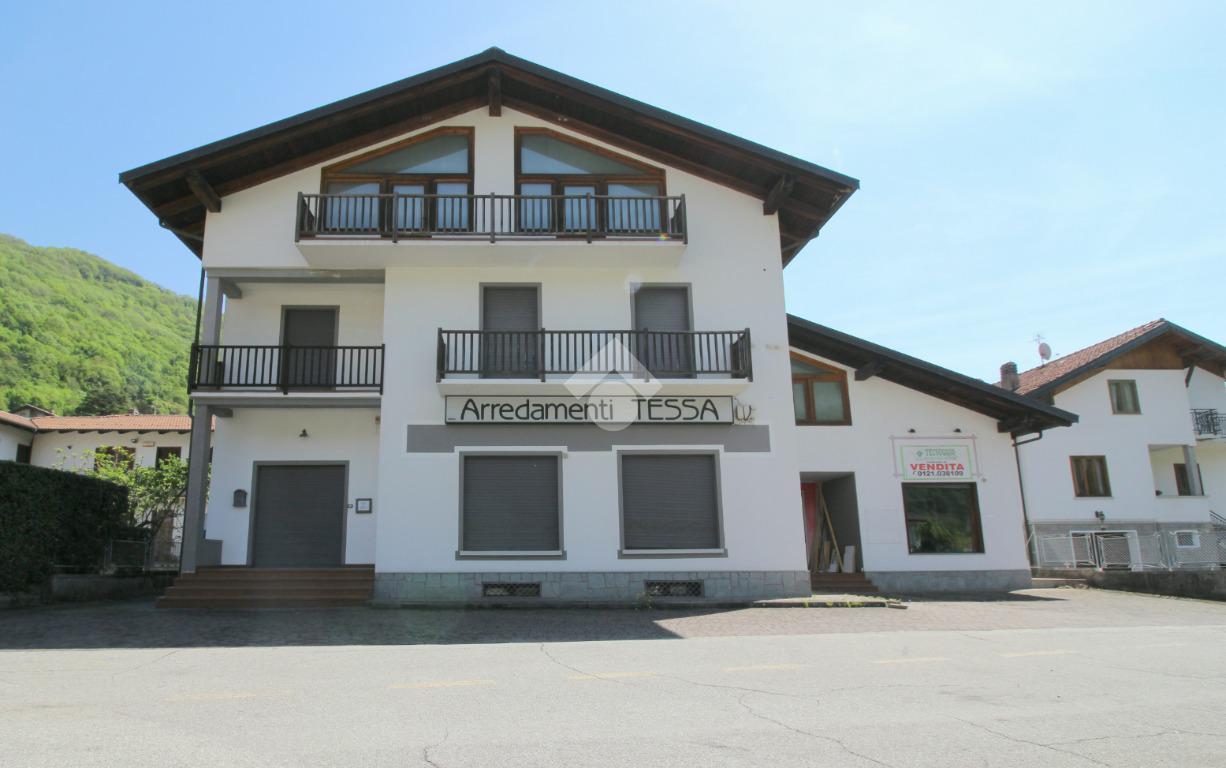 Casa indipendente in vendita a Pinasca