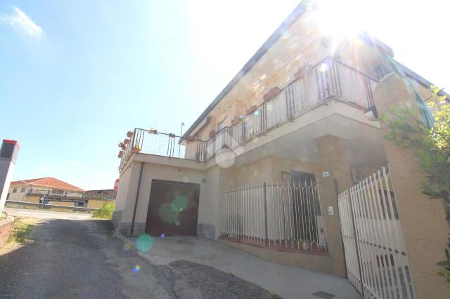 4-room flat in Via Nazionale 72, Cambiano - Photo 1