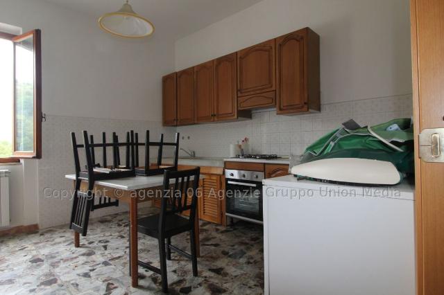 4-room flat in {3}, - Photo 1