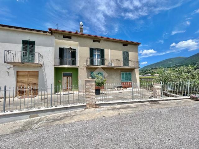 Detached house in Via del Paduletto 6, Assisi - Photo 1