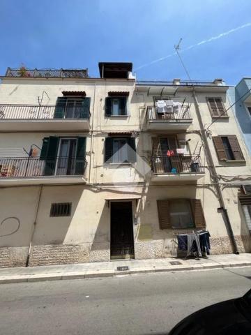 Dreizimmerwohnung in Via Generale Vaccaro, Barletta - Foto 1