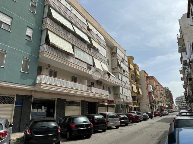 2-room flat in Via Ferdinando I d'Aragona, Barletta - Photo 1