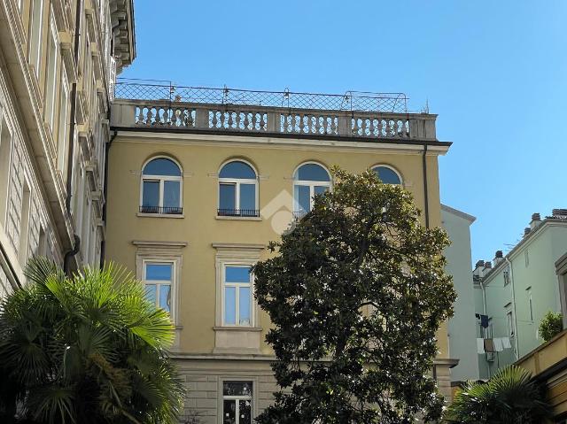 4-room flat in Via del Coroneo 21, Trieste - Photo 1