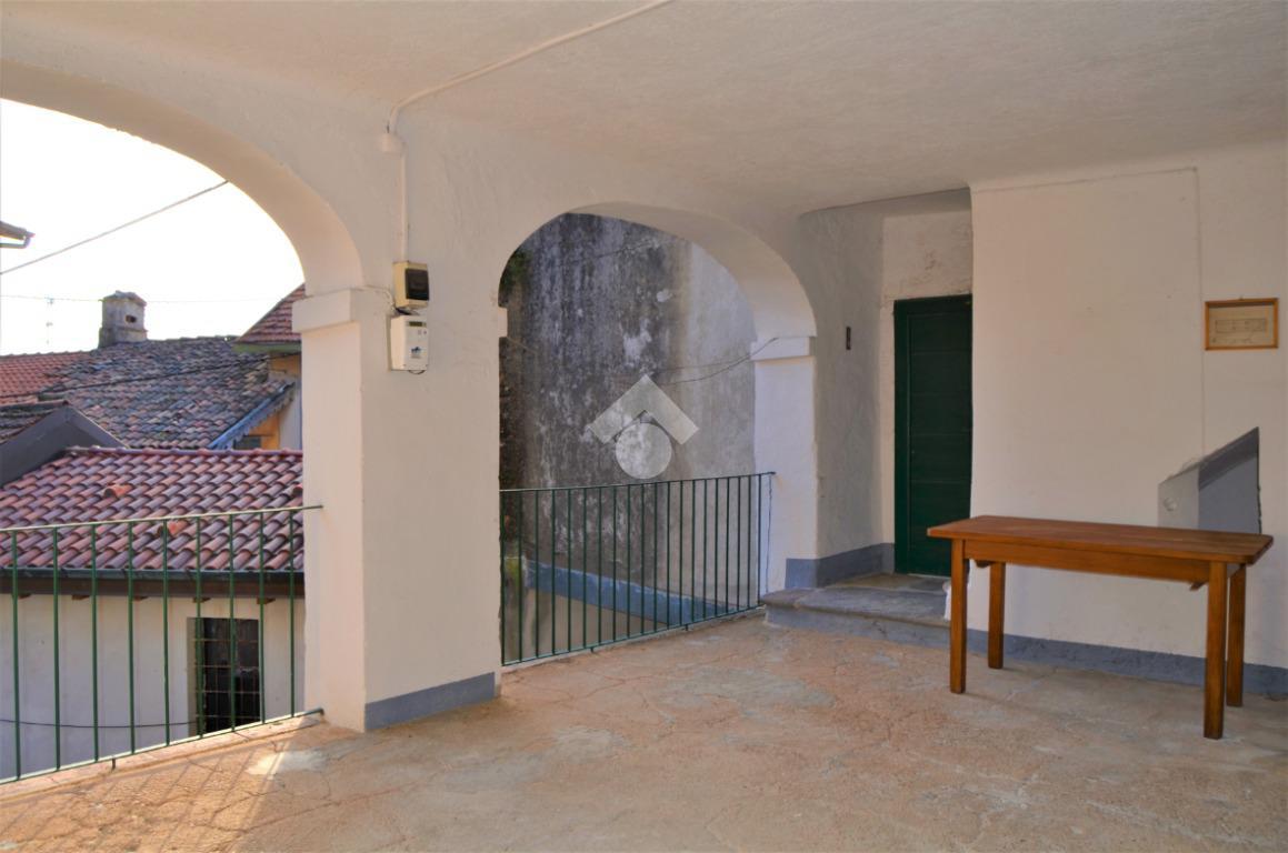 Casa indipendente in vendita a Varese