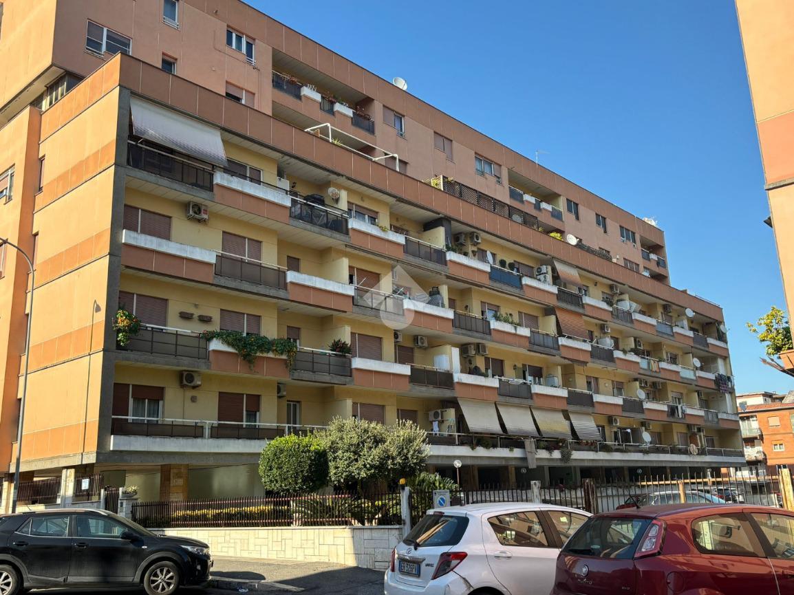 Appartamento in affitto a Pomezia