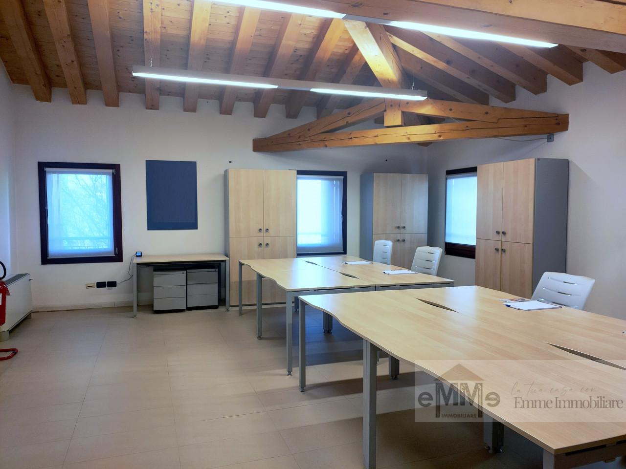 Ufficio in affitto a Abano Terme