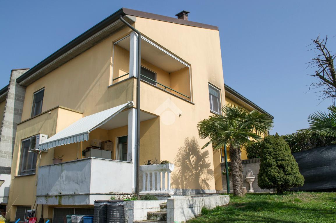 Villa in vendita a Marcignago