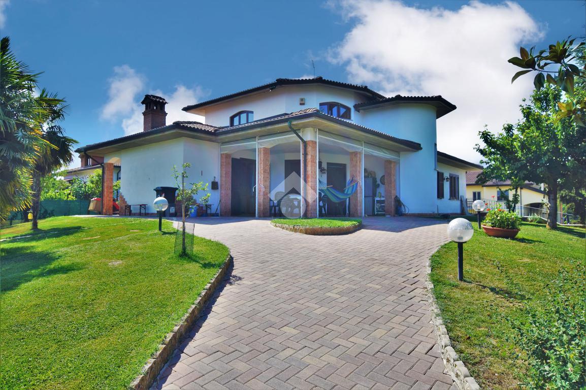 Villa in vendita a Fresonara