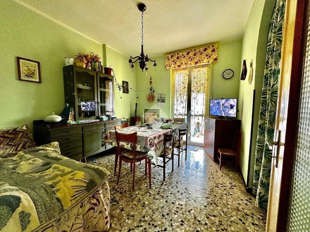 Vierzimmerwohnung in Viale della Rimembranza 31, Novi Ligure - Foto 1