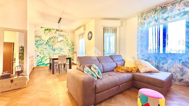 Vierzimmerwohnung in Via Pinan Cichero 00, Novi Ligure - Foto 1