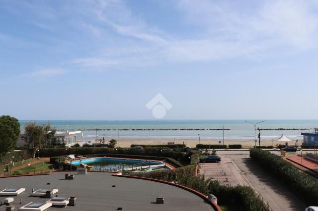 3-room flat in Via Lungomare Italia 6, Martinsicuro - Photo 1