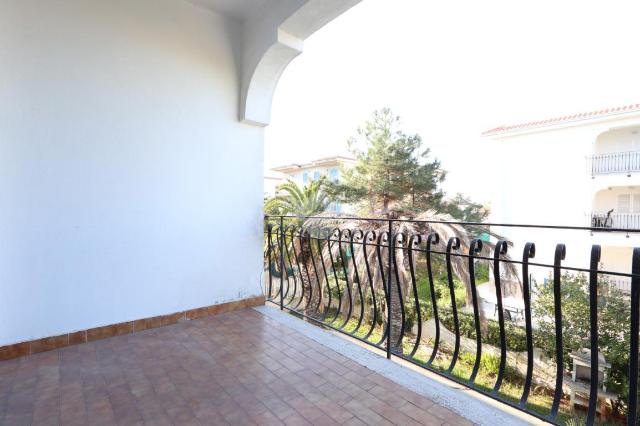 4-room flat in Via Amendola 24, Martinsicuro - Photo 1