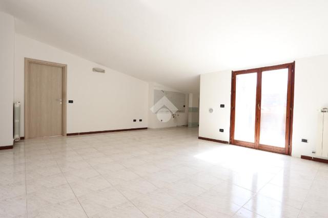 3-room flat in Via Francesco Baracca 20, Martinsicuro - Photo 1