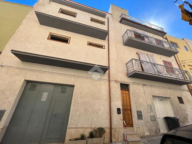 Casa indipendente in Via Nunzio Nasi 30, Castellammare del Golfo - Foto 1