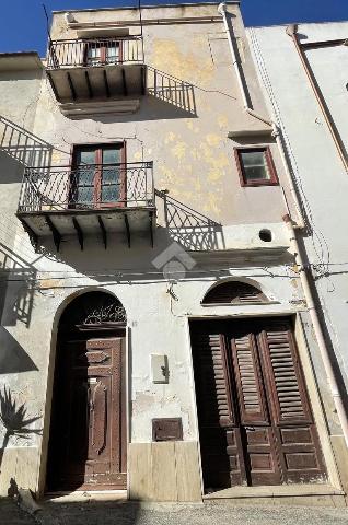 Casa indipendente in Via Antonio Vivaldi 17, Castellammare del Golfo - Foto 1