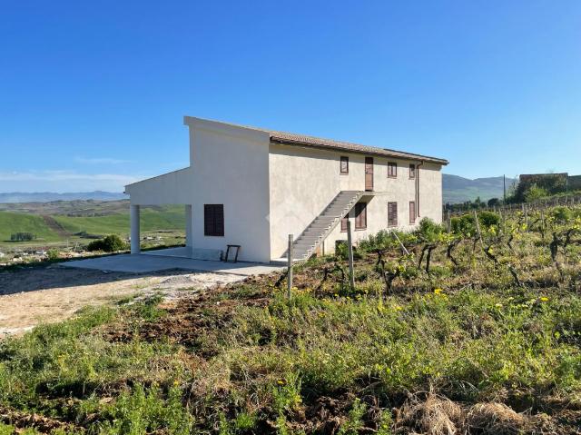 Mansion in C/da Mangiaferro, Castellammare del Golfo - Photo 1