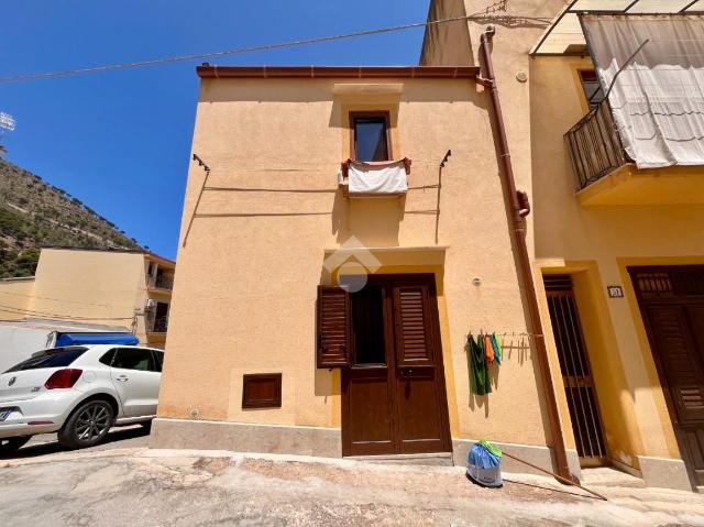 Einfamilienhaus in Via Giglio 53, Castellammare del Golfo - Foto 1