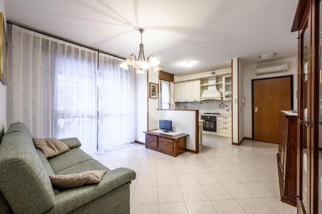 3-room flat in Via dell'Indipendenza 2, Zola Predosa - Photo 1