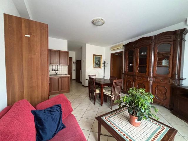 2-room flat in Via Caduti da Nassiria 94, Romano di Lombardia - Photo 1