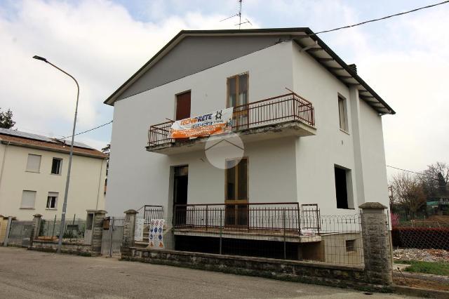 Apartament in Via Giacomo Matteotti 17, Valsamoggia - Photo 1