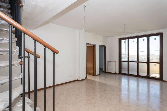 3-room flat in Via Enrico Fermi, Vimercate - Photo 1