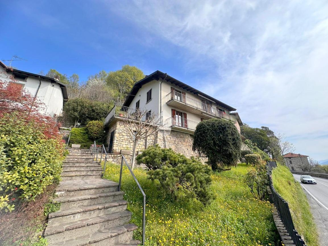 Villa in vendita a Castelli Calepio