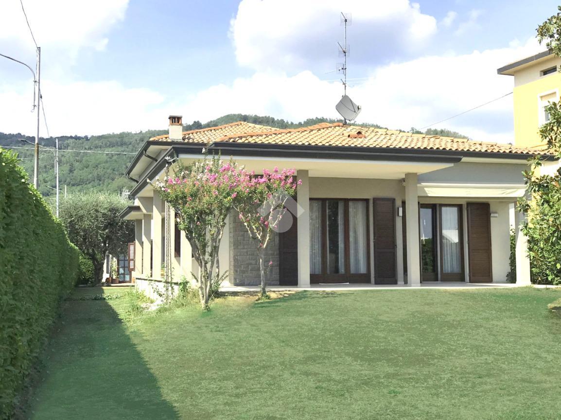 Villa in vendita a Castelli Calepio