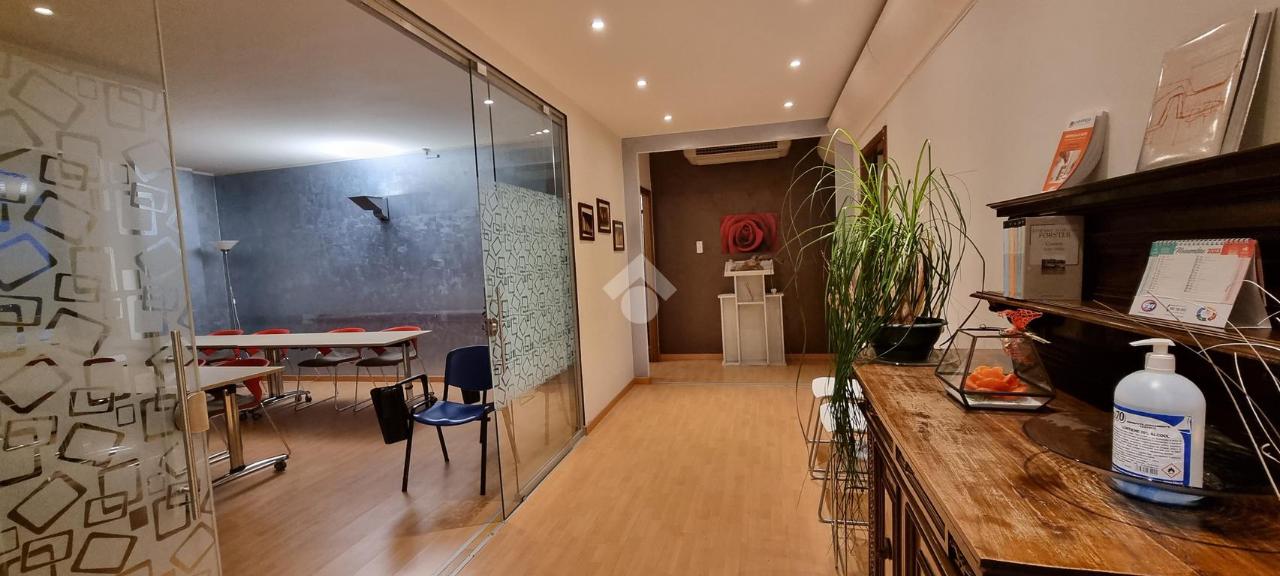 Ufficio in Via dell' Arcoveggio 49, Bologna, {3} - Foto 1