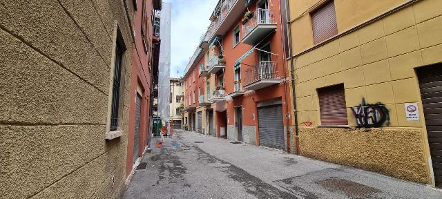 Garage or car box in Vicolo Paglia Corta 9, Bologna - Photo 1