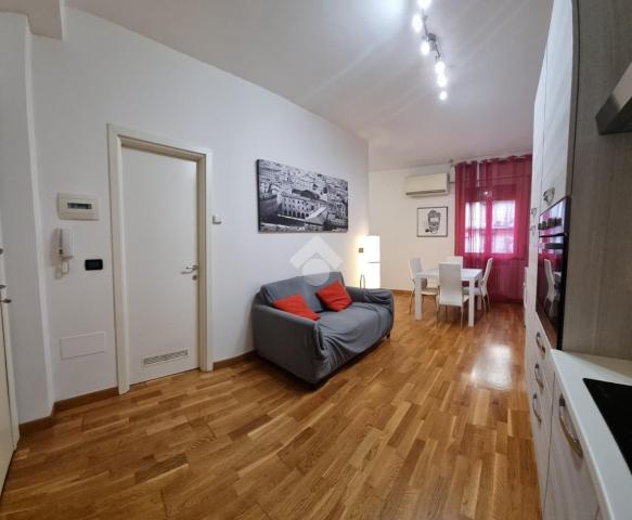 One-room flat in Via Milazzo 5, Bologna - Photo 1