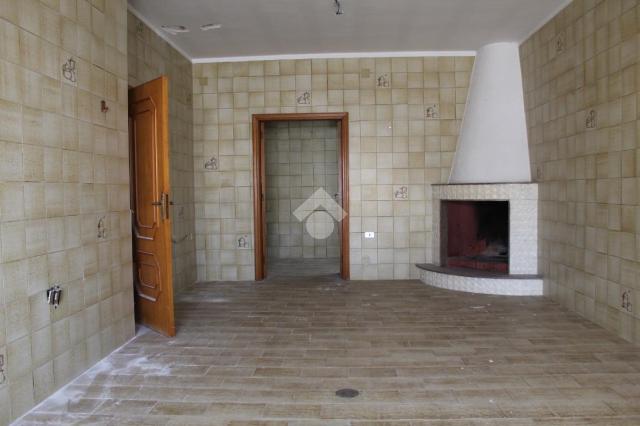 4-room flat in Via Dott. Vito Innocenzo Cavallo 51, Carovigno - Photo 1