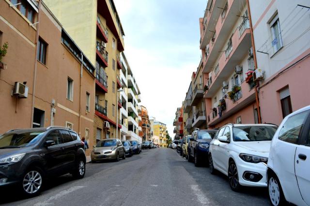 2-room flat in Via Malfidano 25, Cagliari - Photo 1