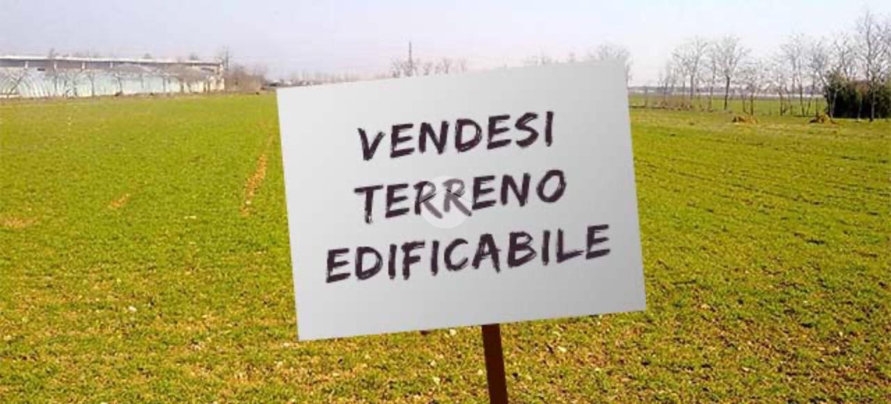 Terreno edificabile in vendita a Desenzano Del Garda