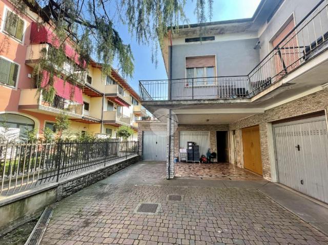 Vierzimmerwohnung in {3}, Piazzale Martiri delle Foibe Istriane 6 - Foto 1